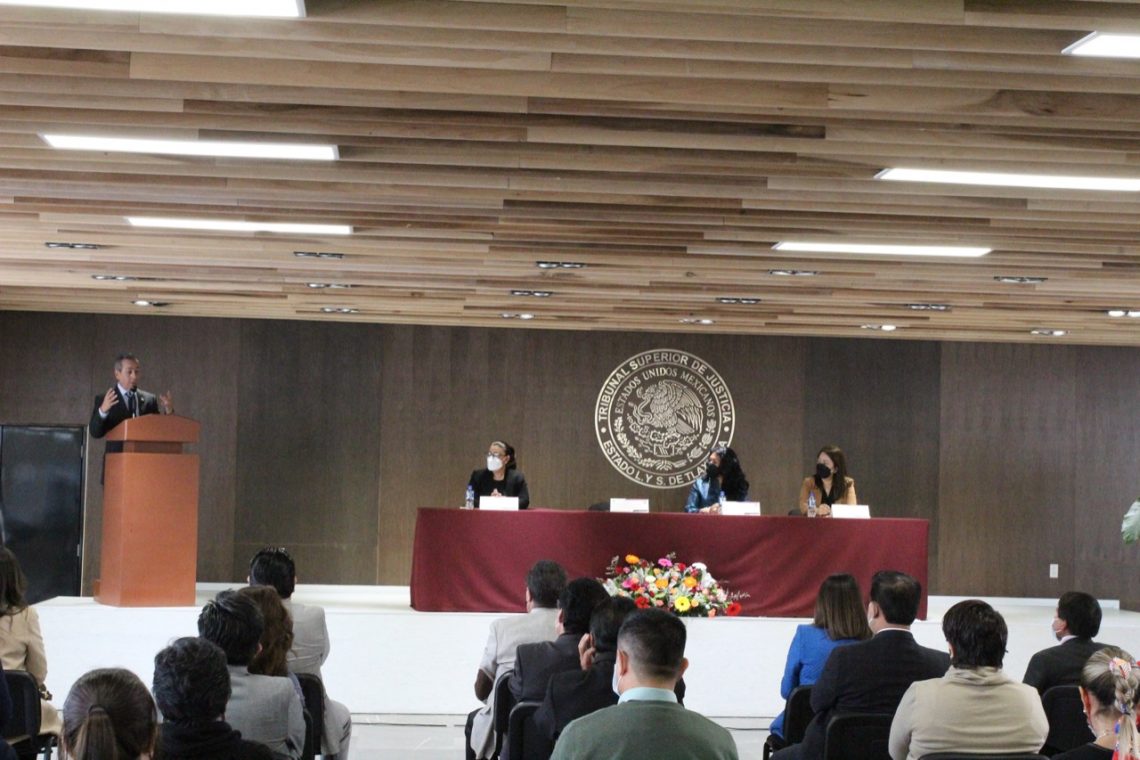 Conferencia en el TSJE